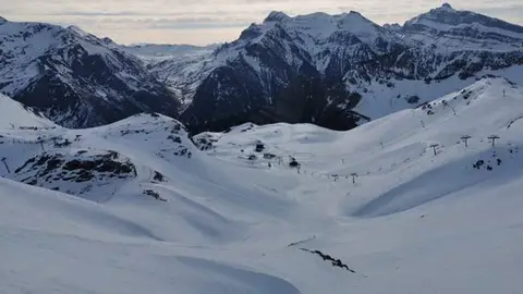 La apertura de Candanchú sigue en el aire La apertura de Candanchú sigue en el aire