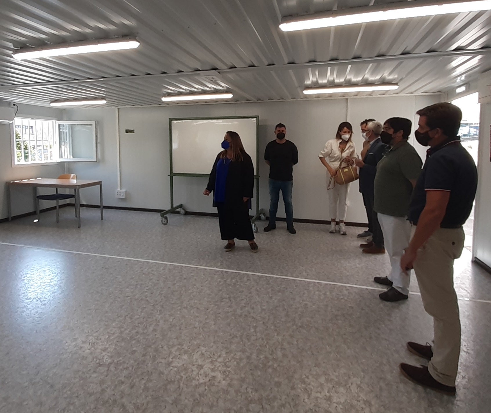 Unos 180 estudiantes del IES La Corredoria serán atendidos en módulos temporales Unos 180 estudiantes del IES La Corredoria serán atendidos en módulos temporales