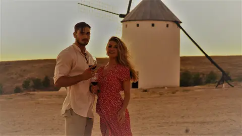 Jóvenes actores del spot "Dulcinea Eres Tú" Jóvenes actores del spot "Dulcinea Eres Tú"