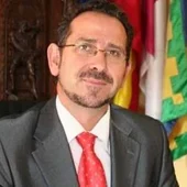 Luis Díaz Cacho Luis Díaz Cacho