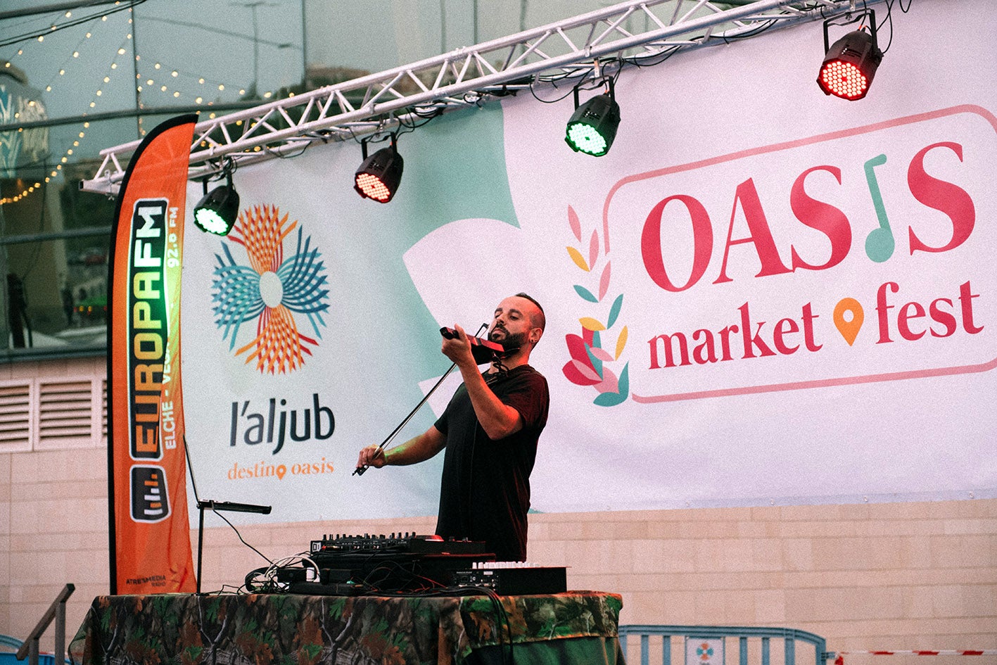 El 'Oasis Market Fest' seguirá en L'Aljub hasta el 11 de septiembre El 'Oasis Market Fest' seguirá en L'Aljub hasta el 11 de septiembre