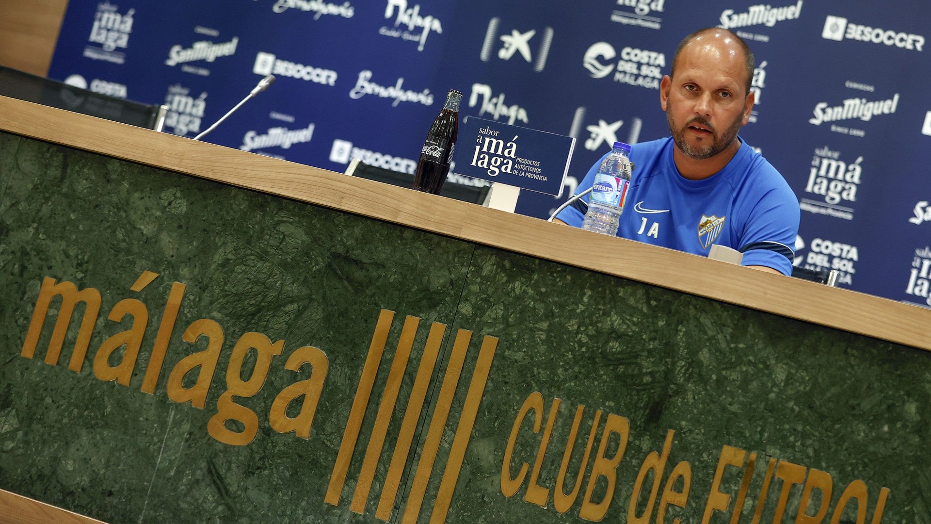 José Alberto López: "Hay que apretar, seguir adelante y el equipo está bien, mentalizado, fuerte y con ganas de jugar en La Rosaleda" José Alberto López: "Hay que apretar, seguir adelante y el equipo está bien, mentalizado, fuerte y con ganas de jugar en La Rosaleda"