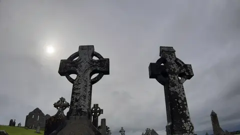 El Colegio Invisible 2x80 Celtas, druidas y castillos encantados El Colegio Invisible 2x80 Celtas, druidas y castillos encantados