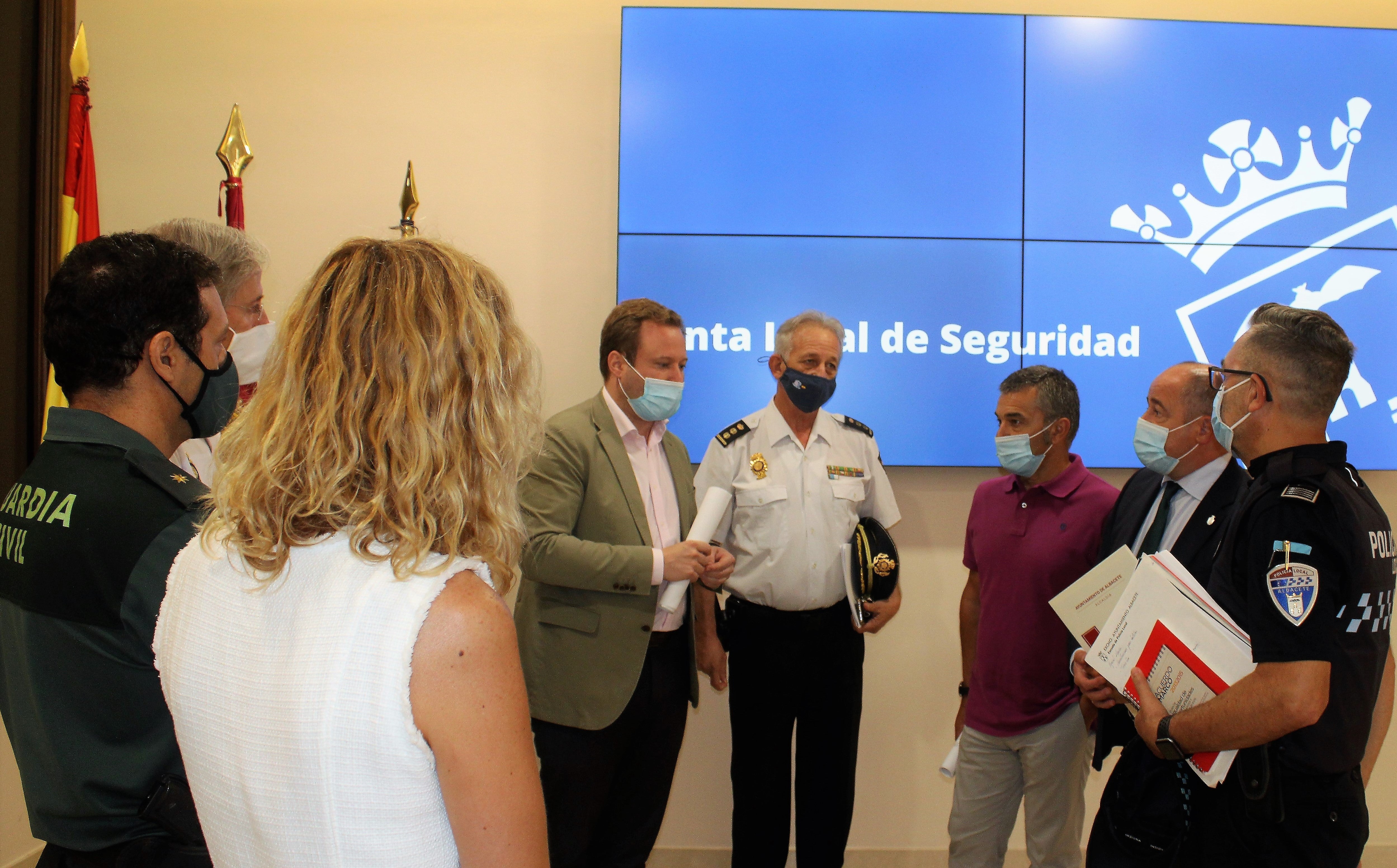 Diseñado el servicio especial para los Cuerpos y Fuerzas de Seguridad en los días actividades festivas Diseñado el servicio especial para los Cuerpos y Fuerzas de Seguridad en los días actividades festivas