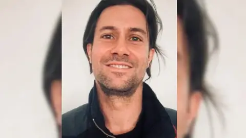 José Ricardo Abad, el bombero de la Comunidad de Madrid fallecido por coronavirus José Ricardo Abad, el bombero de la Comunidad de Madrid fallecido por coronavirus