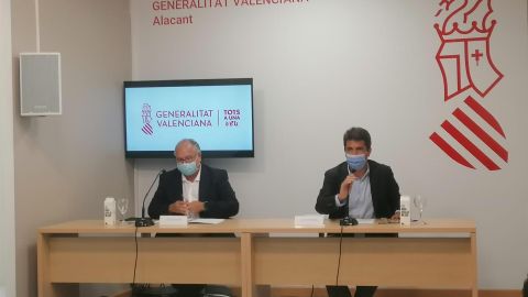 Toni Such y Carlos Maz&oacute;n en rueda de prensa tras la reuni&oacute;n de este lunes