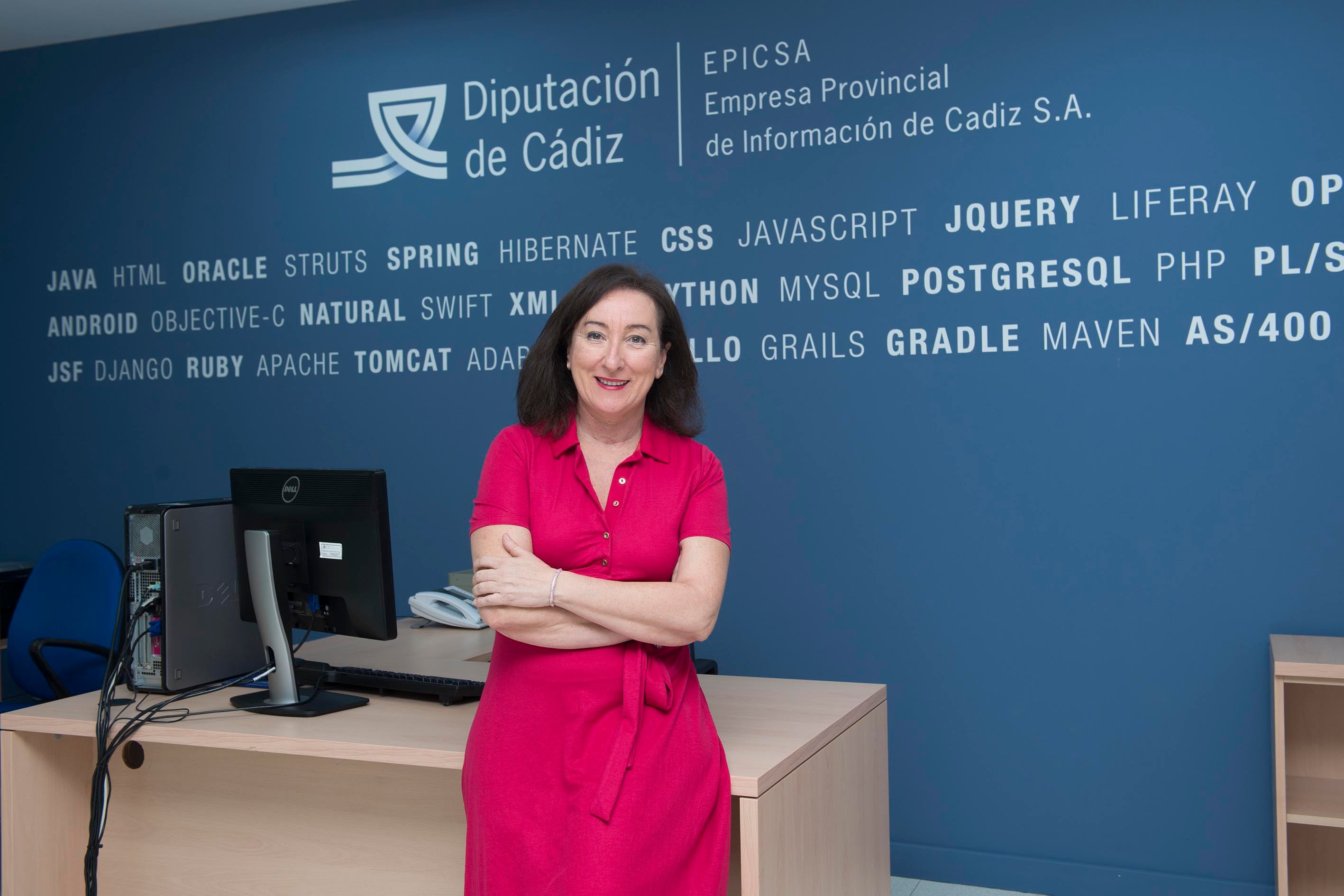 Diputación distribuirá ordenadores portátiles a 41 ayuntamientos de la provincia de Cádiz Diputación distribuirá ordenadores portátiles a 41 ayuntamientos de la provincia de Cádiz