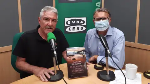 Manuel Avilés y Juan Carlos Fresneda Manuel Avilés y Juan Carlos Fresneda