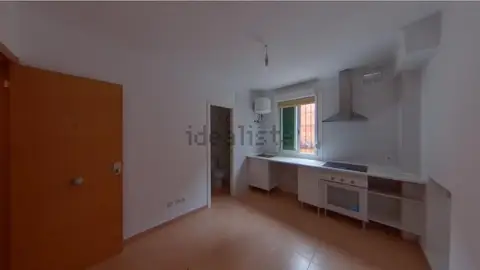 Una entidad bancaria ofrece en Palma una infravivienda -ilegal al carecer de cédula de habitabilidad-: 18 metros cuadrados por 480 euros al mes. Una entidad bancaria ofrece en Palma una infravivienda -ilegal al carecer de cédula de habitabilidad-: 18 metros cuadrados por 480 euros al mes.