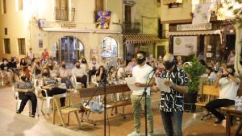 'Les Copletes a la Verge dels Dolors' de l'Alf&agrave;s es una de las celebraciones m&aacute;s antiguas de la comarca. 
