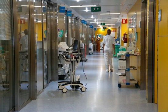 Els investigadors del BIOCOM avalen el relaxament de les restriccions però demanen llençar missatges de prudència Els investigadors del BIOCOM avalen el relaxament de les restriccions però demanen llençar missatges de prudència