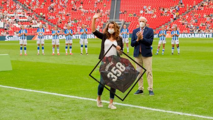 Ellas Juegan 05x03: Ainhoa Tirapu, el homenaje a una leyenda Ellas Juegan 05x03: Ainhoa Tirapu, el homenaje a una leyenda