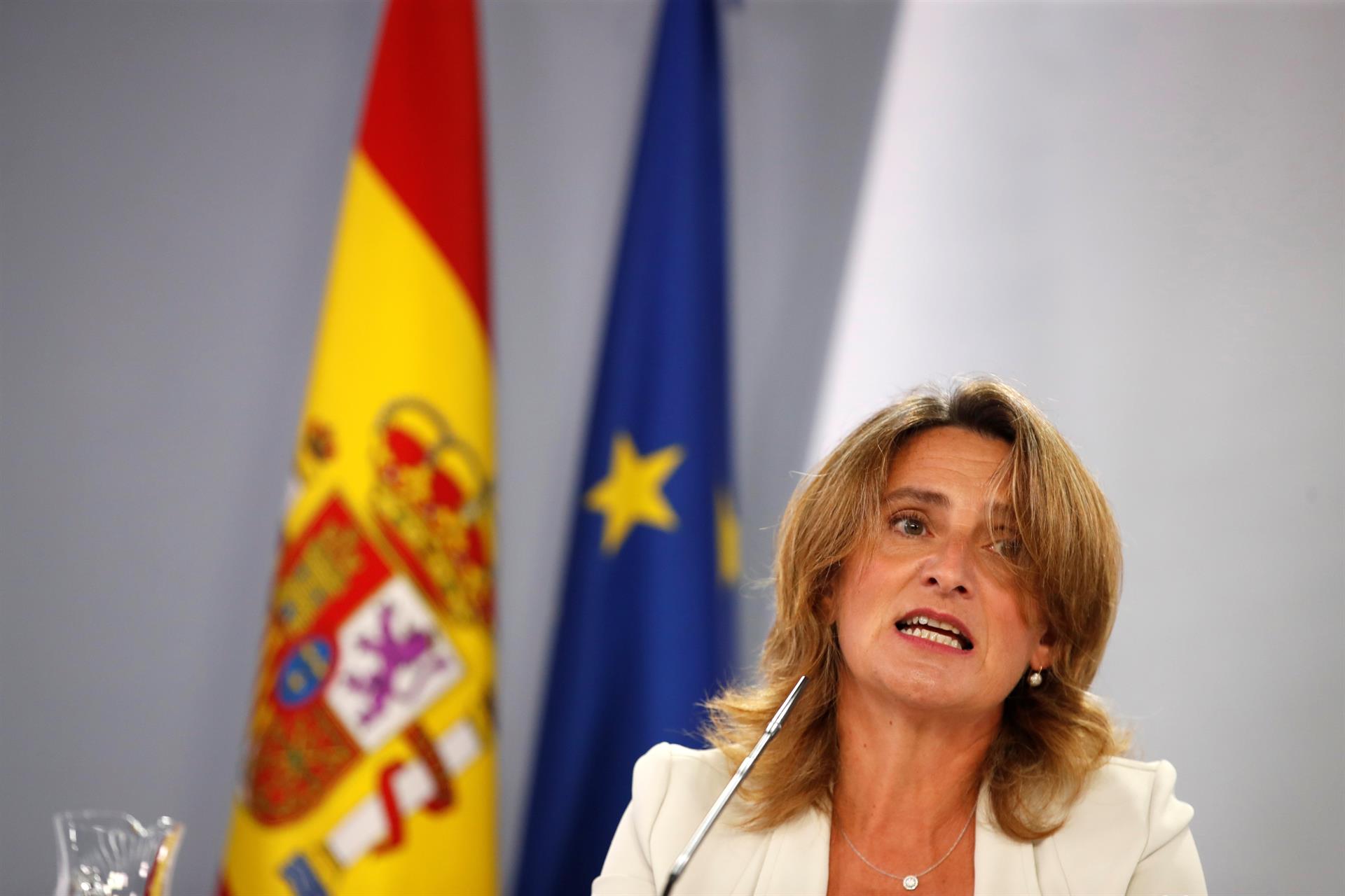 Teresa Ribera se reúne este miércoles con los consejeros delegados de Naturgy e Iberdrola Teresa Ribera se reúne este miércoles con los consejeros delegados de Naturgy e Iberdrola