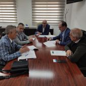 El Ayuntamiento de Orihuela firma un convenio con la Asociación de Empresarios del Polígono ‘Puente Alto’ 