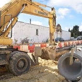 Las obras continúan en la Barriada Bazan Las obras continúan en la Barriada Bazan