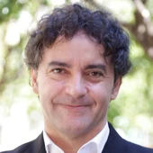 Francesc Colomer. Francesc Colomer.