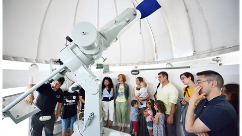 Astroyebes Astroyebes
