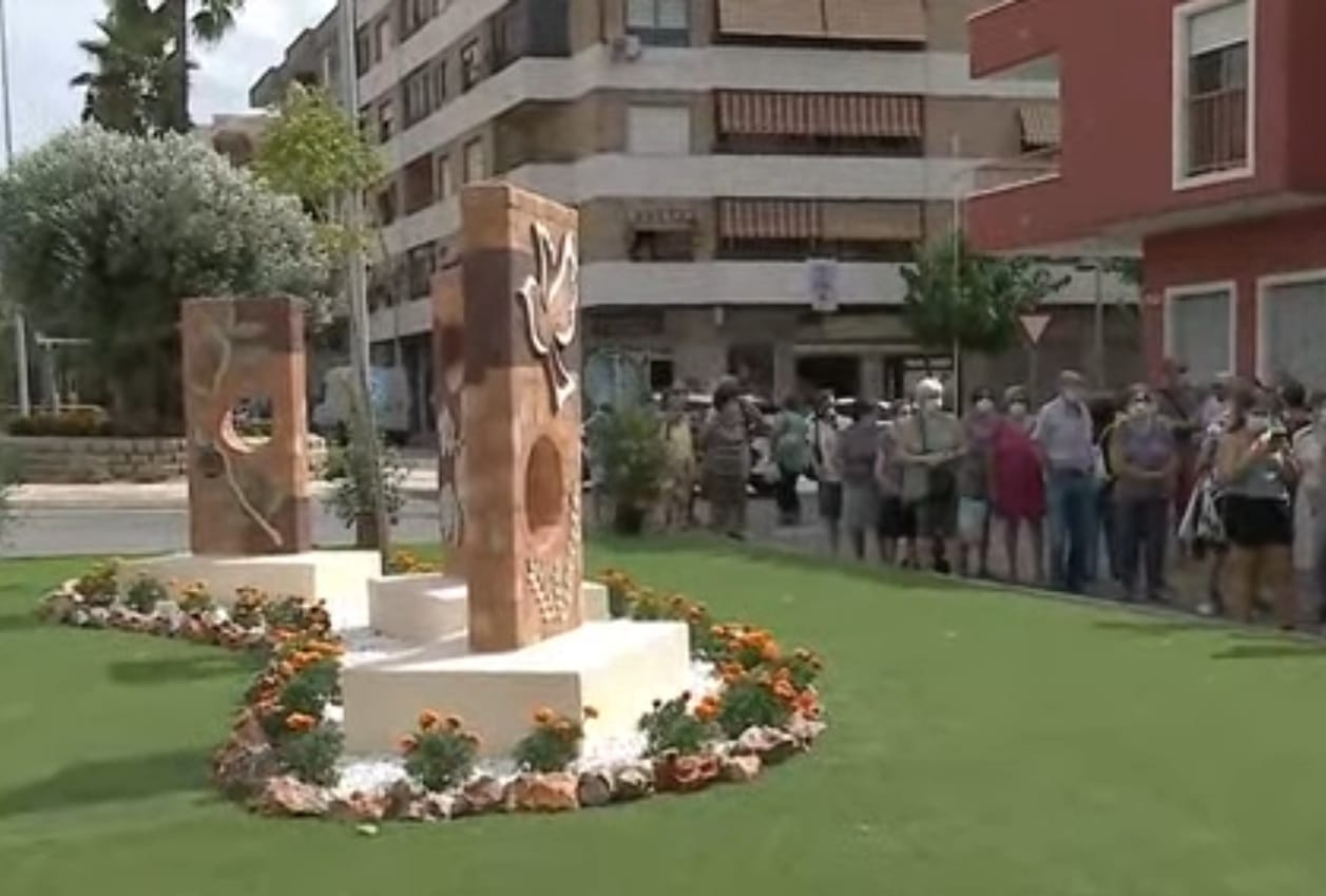 Mutxamel erige un memorial por las tres víctimas mortales del atentado de ETA en 1.991 Mutxamel erige un memorial por las tres víctimas mortales del atentado de ETA en 1.991