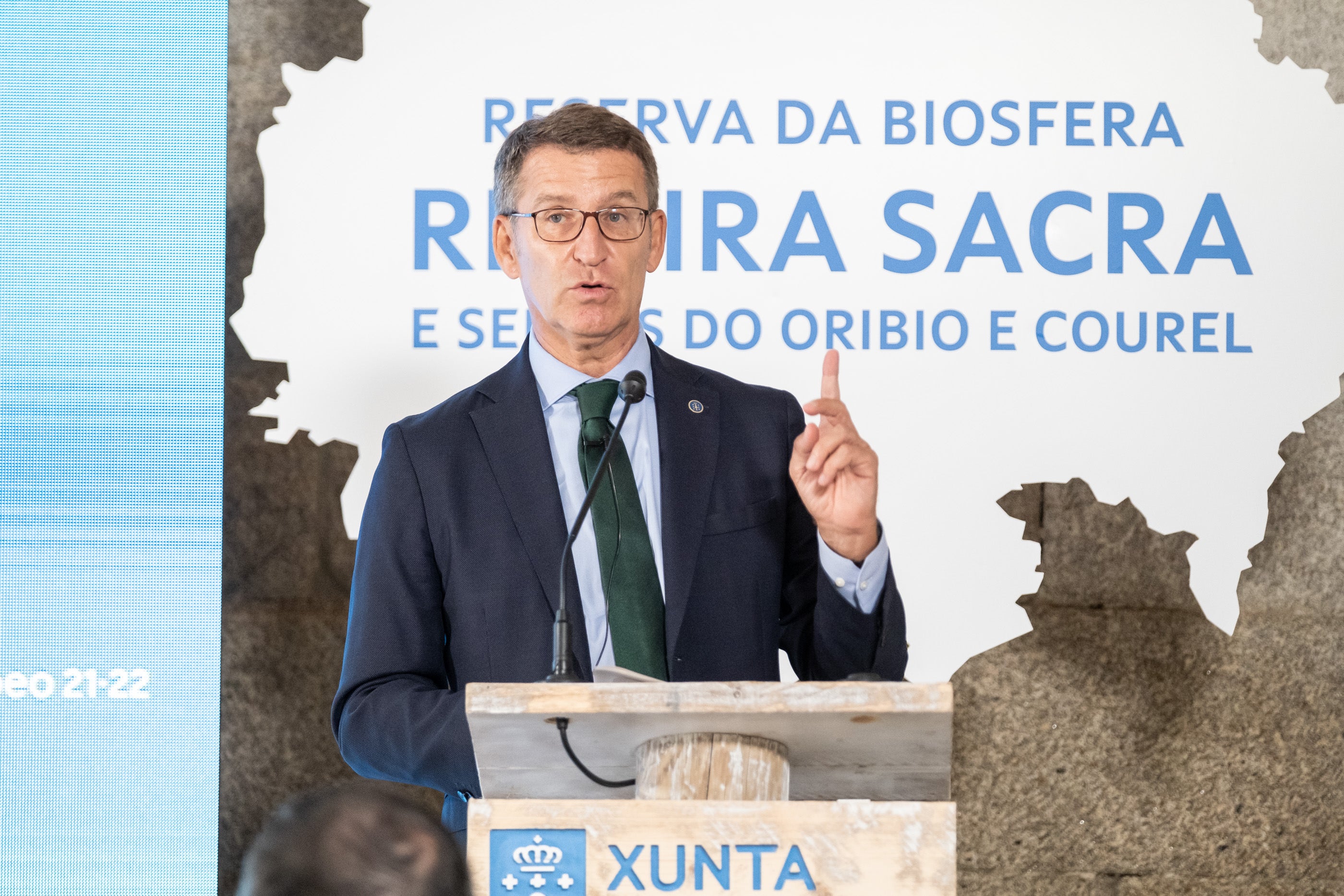 Feijóo aplaude o recoñecemento da Ribeira Sacra como reserva da Bioesfera Feijóo aplaude o recoñecemento da Ribeira Sacra como reserva da Bioesfera