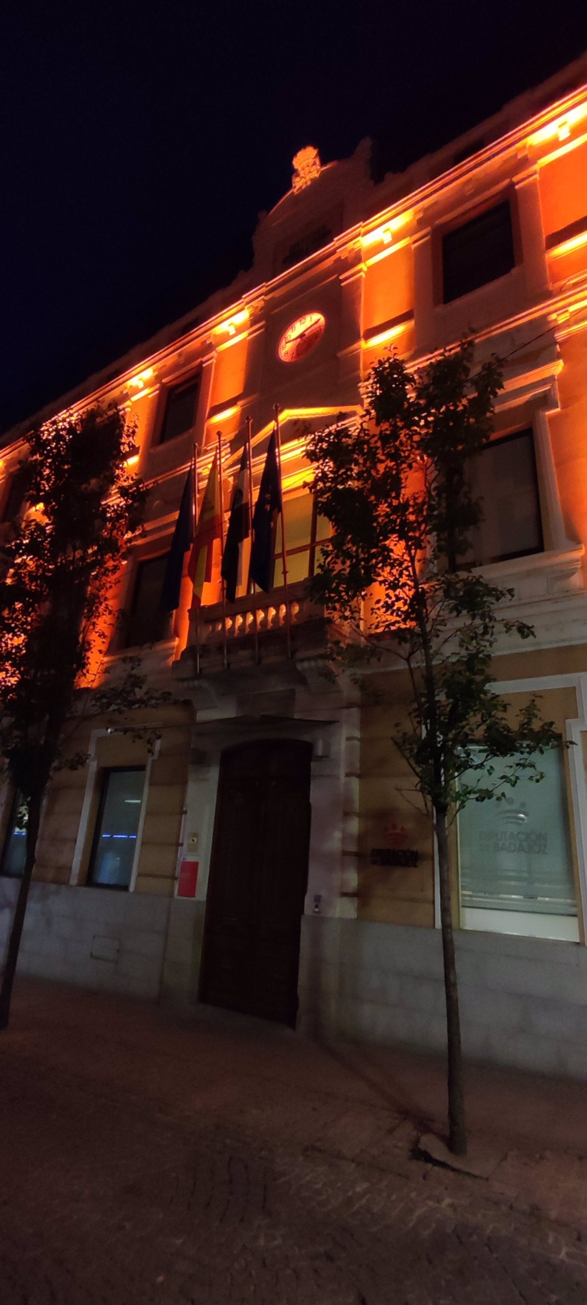 La Diputación de Badajoz se ilumina este viernes de naranja por el Día Internacional de la Seguridad del Paciente La Diputación de Badajoz se ilumina este viernes de naranja por el Día Internacional de la Seguridad del Paciente