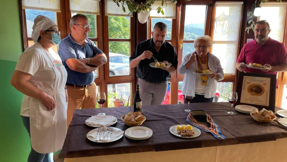 El Caviar de los Oscos “Los Roxois” podrían estar emparentados con el Rillettes franceses.