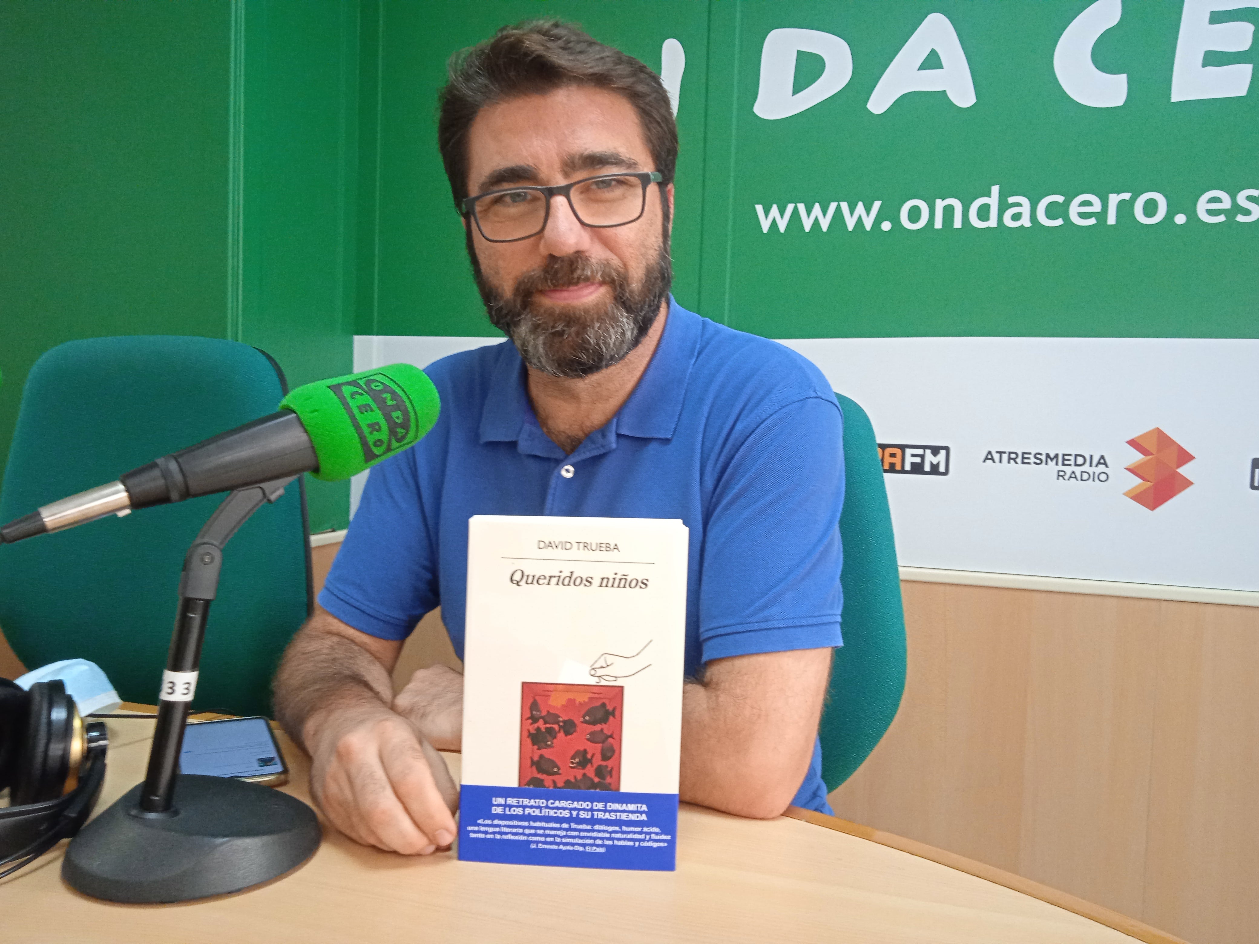 'Queridos niños', de David Trueba, es la propuesta de Llibrería Ali i Truc para esta semana 'Queridos niños', de David Trueba, es la propuesta de Llibrería Ali i Truc para esta semana