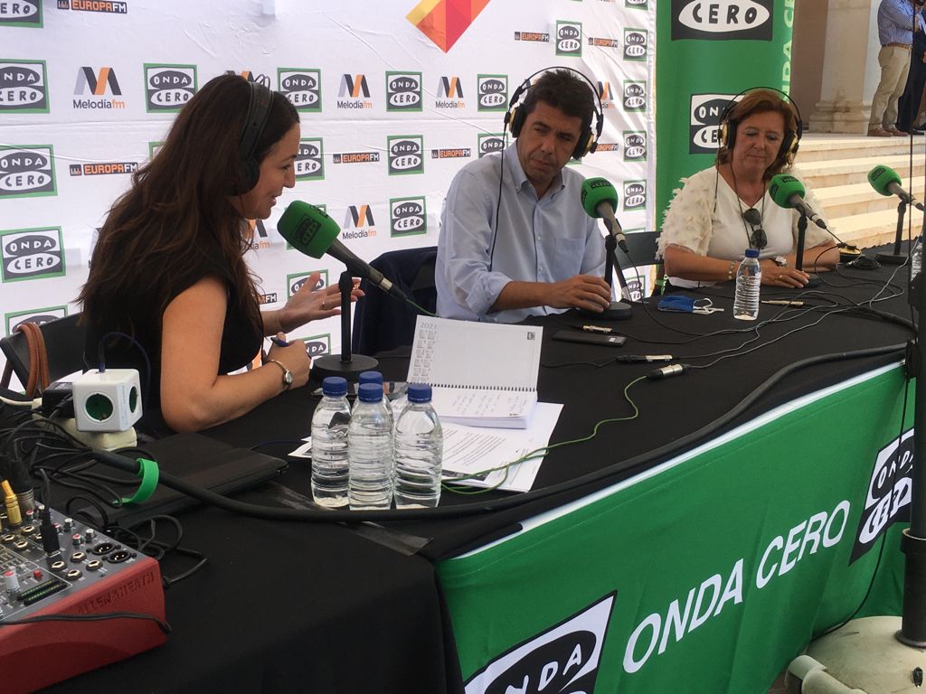 Mazón defiende el peso estratégico de la provincia de Alicante en la captación de fondos europeos para la digitalización Mazón defiende el peso estratégico de la provincia de Alicante en la captación de fondos europeos para la digitalización