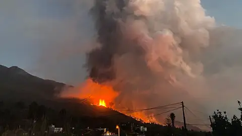 Erupción del volcán en La Palma Erupción del volcán en La Palma