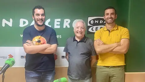 La Tertulia del Deporte, todos los lunes de 19:20 a 20 horas en Onda Cero Elche. La Tertulia del Deporte, todos los lunes de 19:20 a 20 horas en Onda Cero Elche.