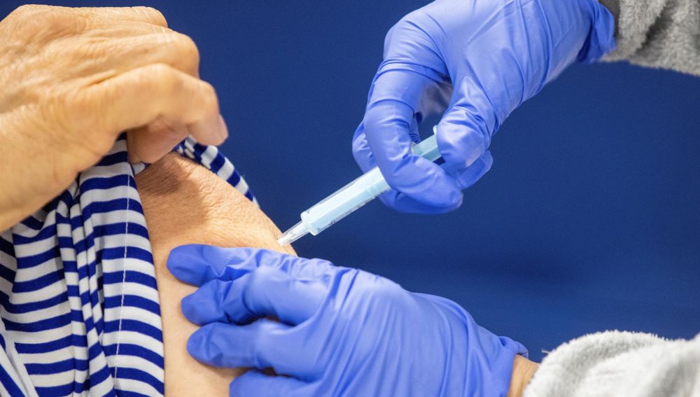 España registra la cifra más baja de contagios en un fin de semana desde hace catorce meses España registra la cifra más baja de contagios en un fin de semana desde hace catorce meses