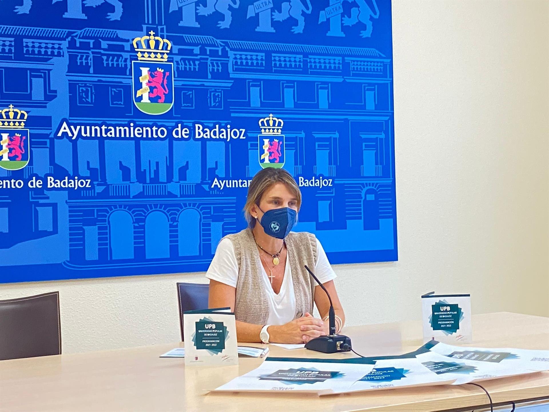 La Universidad Popular de Badajoz reduce este curso el ratio de alumnos por aula, en total serán 403 plazas La Universidad Popular de Badajoz reduce este curso el ratio de alumnos por aula, en total serán 403 plazas