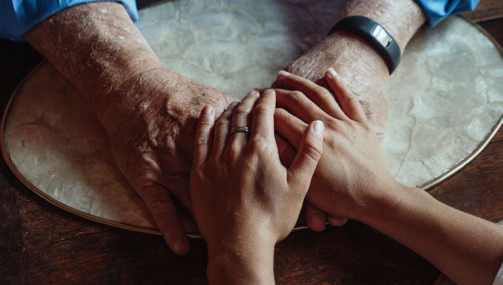 21 de septiembre Día del Alzheimer: Reivindicación y esperanza 21 de septiembre Día del Alzheimer: Reivindicación y esperanza