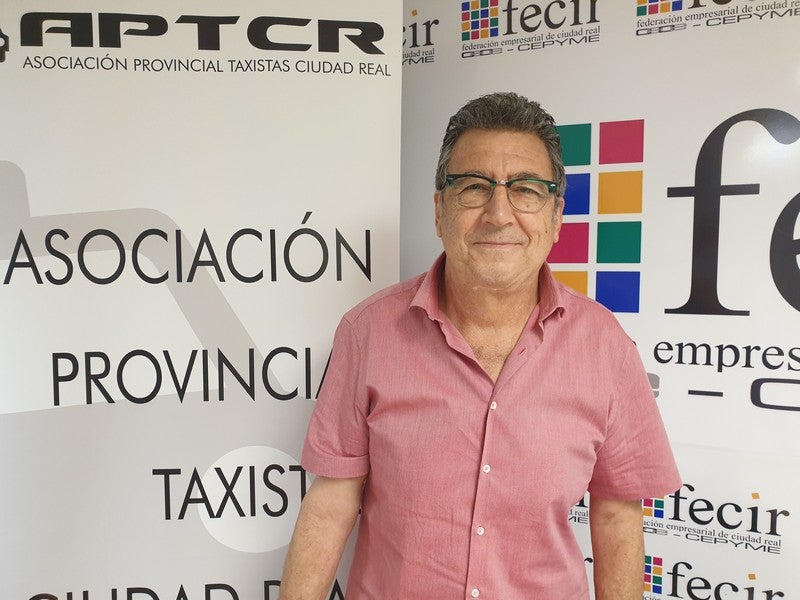 Sansebrín espera que el área de prestación conjunta de taxis del Campo de Calatrava funcione a primeros de 2022 Sansebrín espera que el área de prestación conjunta de taxis del Campo de Calatrava funcione a primeros de 2022