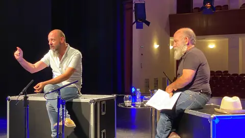 Cuartero y Gavira sobre las tablas del teatro Cuartero y Gavira sobre las tablas del teatro