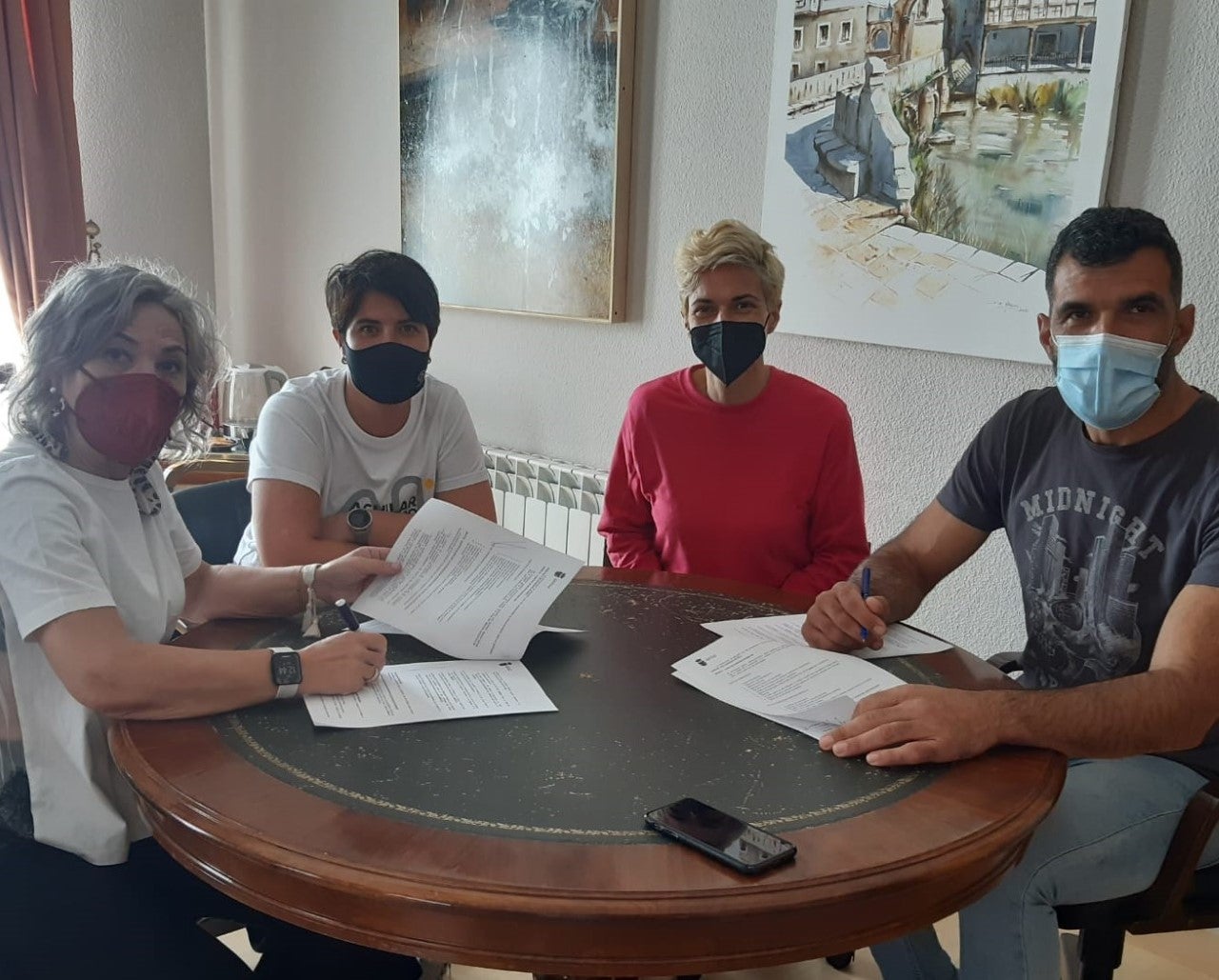 El Ayuntamiento de Aguilar firma un convenio para apoyar a la prueba deportiva Hixpania El Ayuntamiento de Aguilar firma un convenio para apoyar a la prueba deportiva Hixpania