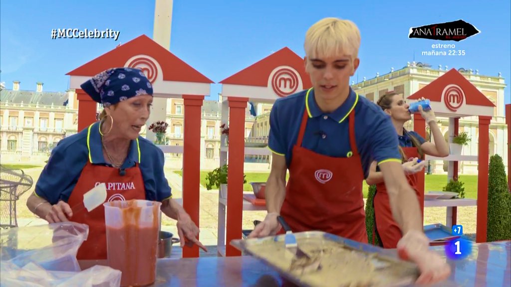 Verónica Forqué la lía en 'Masterchef Celebrity' increpando a sus compañeros con frases demoledoras Verónica Forqué la lía en 'Masterchef Celebrity' increpando a sus compañeros con frases demoledoras