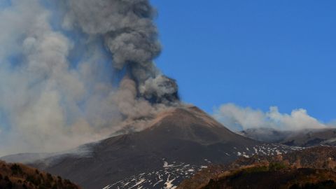 El volcán Etna en erupción