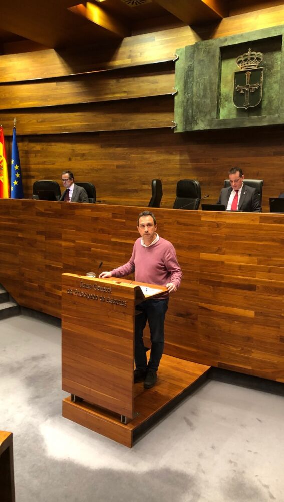 Fracasa la petición de IU en moratoria para eolicos.