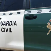 Un vehículo de la Guardia Civil Un vehículo de la Guardia Civil