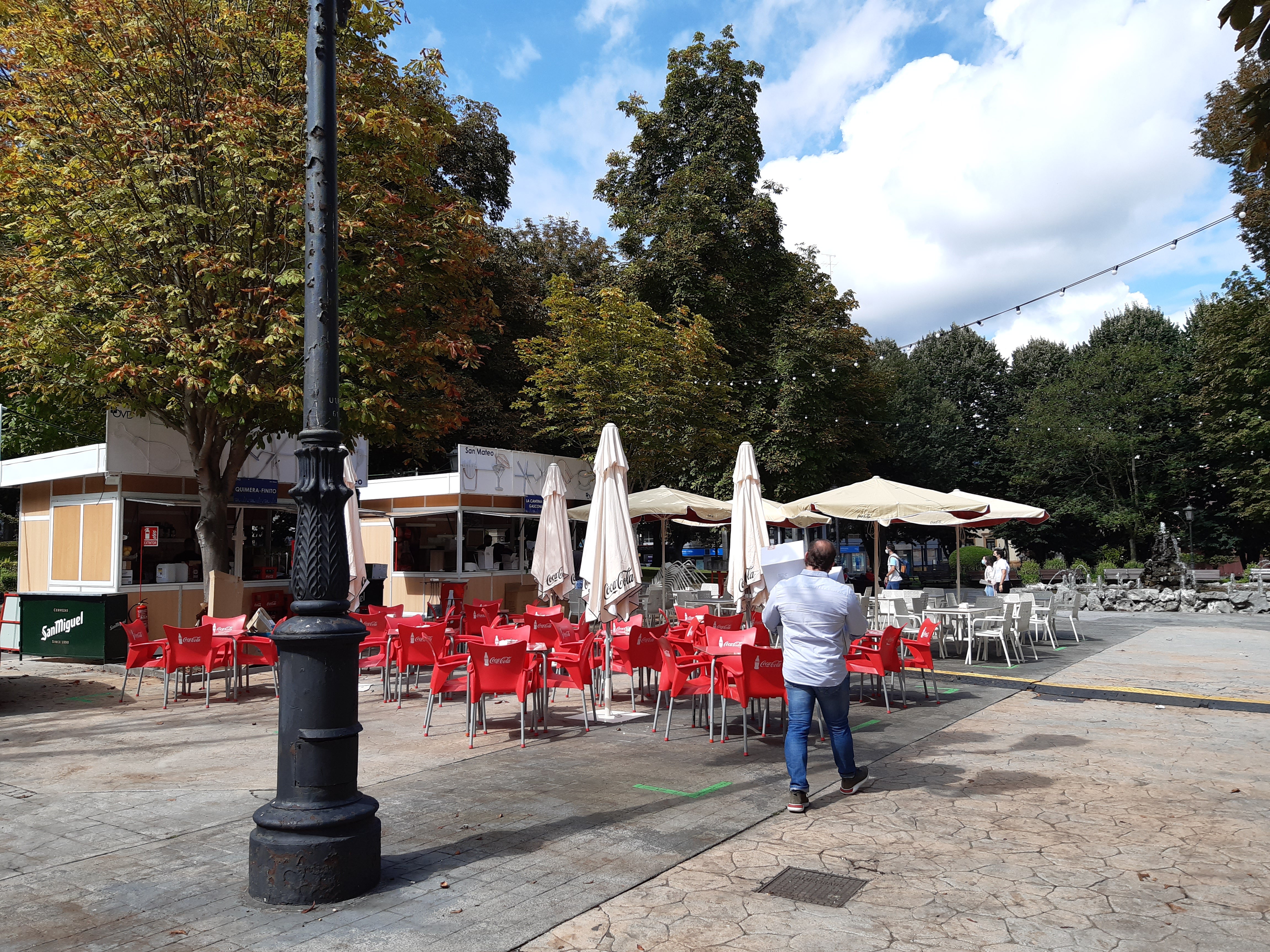 Ayuntamiento y Otea hacen balance positivo de las fiestas en contra del criterio de los chiringuitos históricos Ayuntamiento y Otea hacen balance positivo de las fiestas en contra del criterio de los chiringuitos históricos