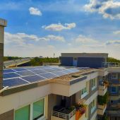 València pagará la instalación de placas solares a familias vulnerables