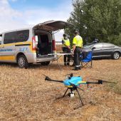 El dron de tráfico vigiló en las carreteras palentinas a 200 vehículos y denunicó seis incumplimientos de stop