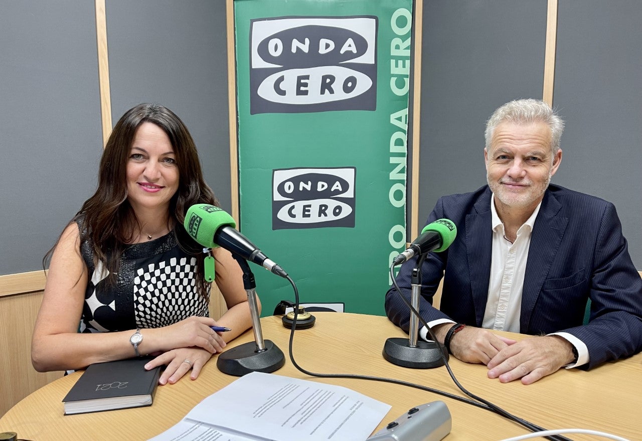 El director academico de Fundesem, Paco Bas, asegura que las empresas deben adaptarse y apostar por la digitalización El director academico de Fundesem, Paco Bas, asegura que las empresas deben adaptarse y apostar por la digitalización