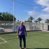 Deportes repara el vallado perimetral del Centro Deportivo Municipal Orihuela Costa 