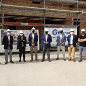 Instantes de la visita al solar de Los Maestros, en Rota