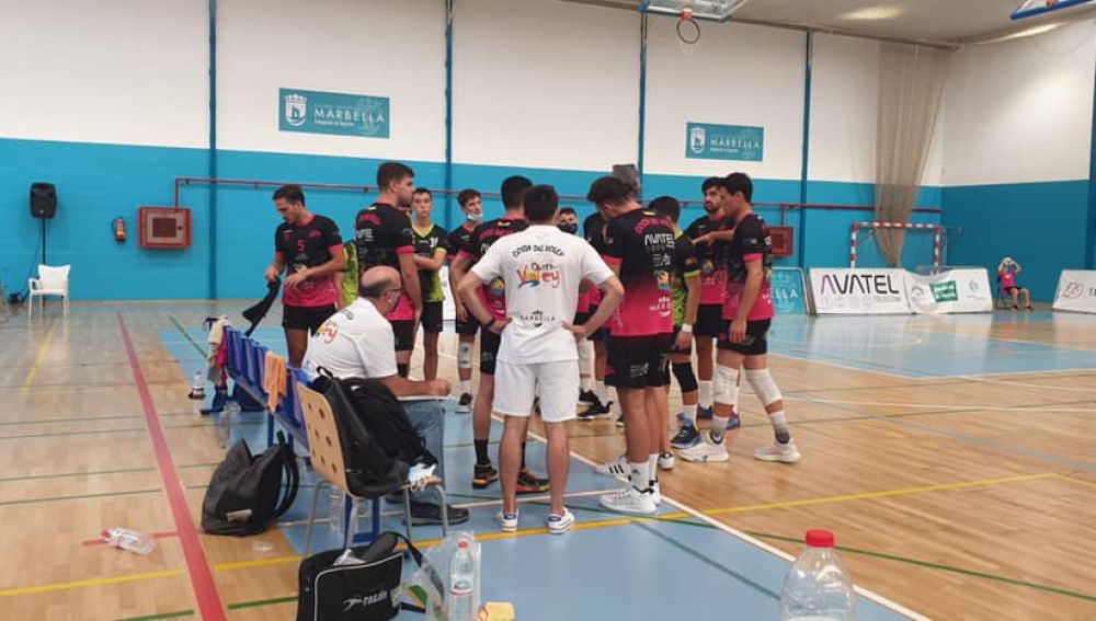 El Costa del Voley en un tiempo muerto