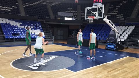 El Unicaja entrena en el Santiago Mart&iacute;n