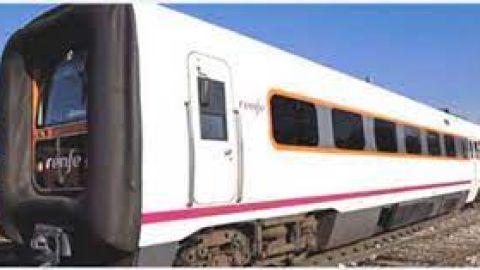 Nuevos trenes en la l&iacute;nea de Canfranc