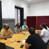 La reunión se desarrolló en un tono cordial y constructivo La reunión se desarrolló en un tono cordial y constructivo