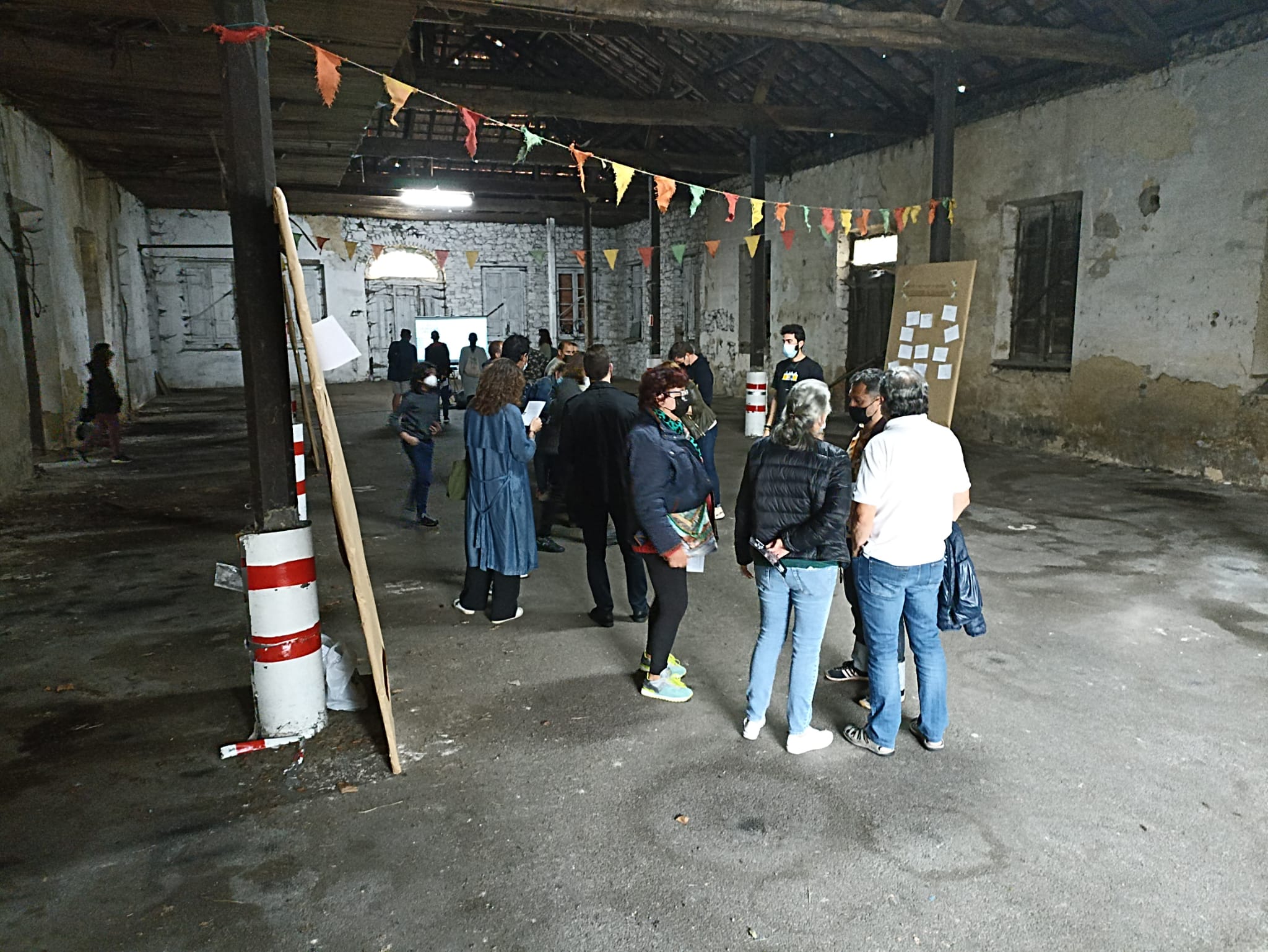 El colectivo la Benéfica presentó sus proyectos para el futuro centro cultural en Infiesto El colectivo la Benéfica presentó sus proyectos para el futuro centro cultural en Infiesto